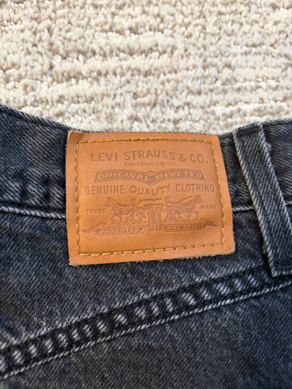 Levi's Black High-Rise Denim Shorts - Picture 2 of 5
